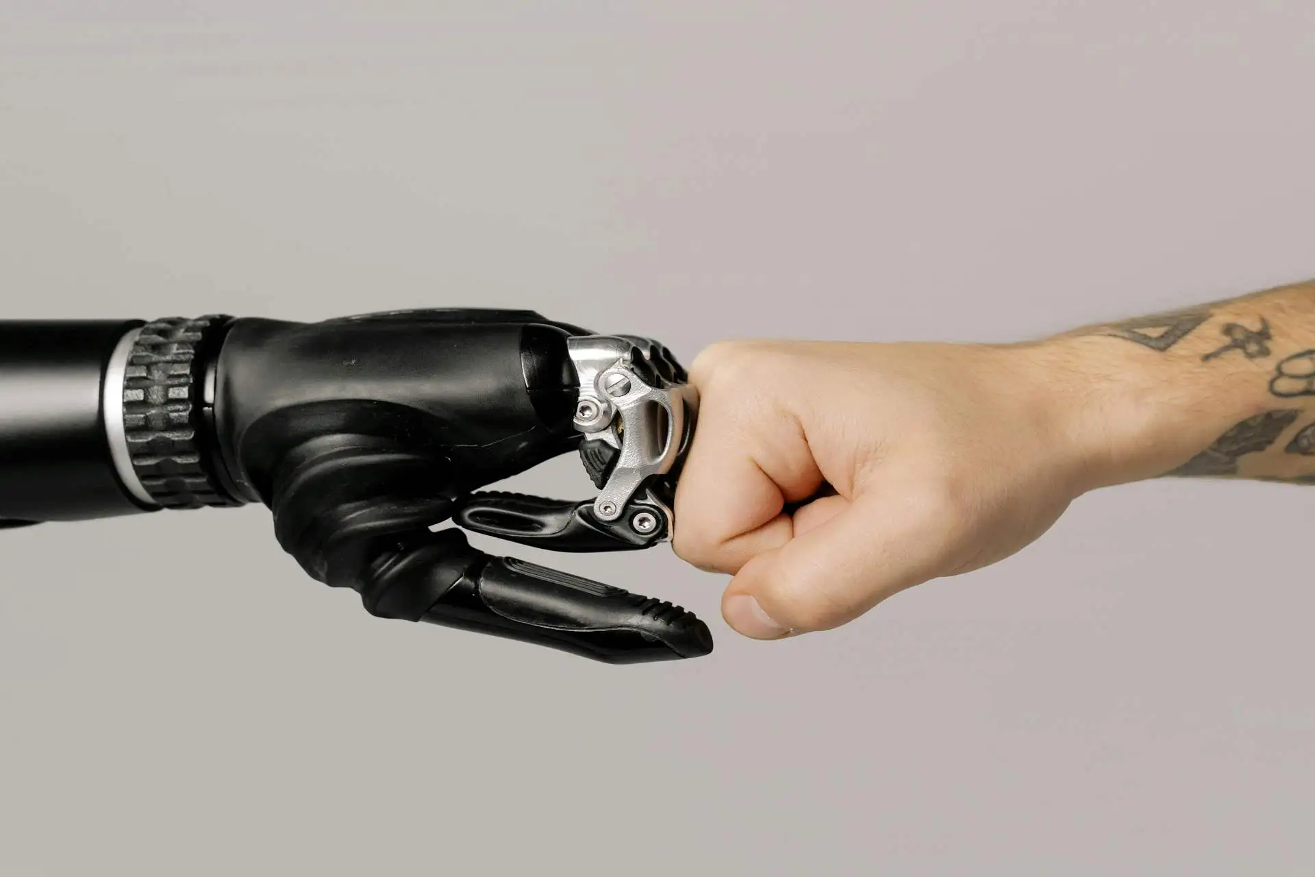 Is AI Making Us Dumber? Researchers’ Recent Study Findings